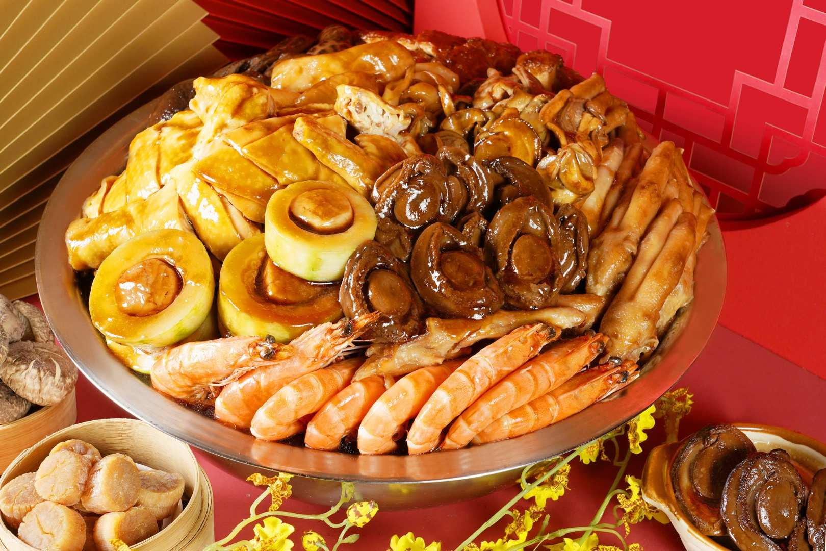 Kowloon City | Harbor Plaza Hotel 8 Degrees | Homemade Festive Poon Choi, Nourishing Buddha Jumps Over the Wall, Fortune-Knocking Yuantie | Self-pickup from the hotel - Photo 1 of 3